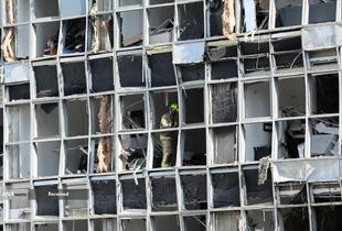 موشک باران سرزمین های اشغالی توسط سپاه پاسداران انقلاب اسلامی