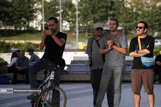 کنسرت علی قمصری در میدان آزادی