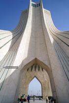 کنسرت علی قمصری در میدان آزادی