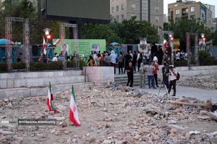 اجرای موسیقی آذری در میدان هفت تیر تهران