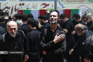 تشییع و خاکسپاری شهدای حملات رژیم صهیونیستی در قطعه42 بهشت زهرا(س)