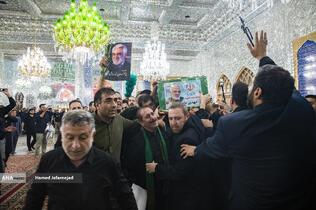 تشییع و تدفین پیکر مطهر دانشمند هسته‌ای شهید محمدمهدی طهرانچی رییس دانشگاه آزاد اسلامی و همسر گرانقدرش شهیده مژگان قراویری در حرم حضرت عبدالعظیم حسنی(ع)