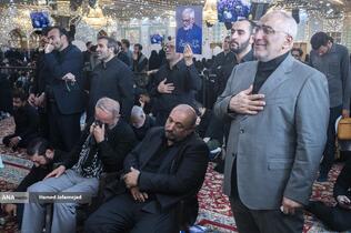 تشییع و تدفین پیکر مطهر دانشمند هسته‌ای شهید محمدمهدی طهرانچی رییس دانشگاه آزاد اسلامی و همسر گرانقدرش شهیده مژگان قراویری در حرم حضرت عبدالعظیم حسنی(ع)