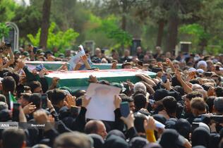 تشییع پیکر سردار شهید امیر علی حاجی زاده و و سردار محمود باقری فرمانده موشکی این نیرو