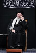 مراسم عزادارای شب عاشورای حسینی(ع) در حسینیه امام خمینی(ره) با حضور رهبر معظم انقلاب