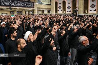 مراسم عزاداری شام غریبان حسینی (ع) در حسینیه امام خمینی