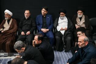 مراسم عزاداری شام غریبان حسینی (ع) در حسینیه امام خمینی