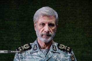 سرلشکر امیر حاتمی فرمانده کل ارتش در مراسم گرامیداشت ۵۷ شهید اقتدار ارتش