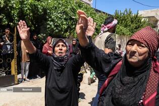 در روزهای اخیر، منطقه جنوب سوریه بار دیگر صحنه یکی از شدیدترین درگیری‌ها بود، رژیم اشغالگر صهیونیستی نیز با ادعای «حمایت از اقلیت دروزی» بیش از 160 حمله هوایی تنها طی 24 ساعت به سوریه انجام داد. رژیم صهیونیستی در این حملات  مواضع حساسی همچون ستادکل ارتش، اطراف کاخ ریاست‌جمهوری، وزارت دفاع و کاروان‌های نظامی را در دمشق، سویدا و درعا هدف قرار داد.