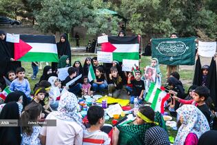 تجمع خودجوش مادران برای نجات غزه