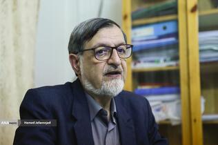  سیدمحمدرضا بهشتی فیلسوف و استاد فلسفه دانشگاه تهران در نشست خبری دومین جایزه استاد عالی نسب