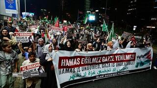 تداوم تظاهرات در کشورهای جهان در محکومیت سیاست گرسنگی دادن به مردم غزه