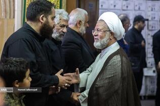 حجت‌الاسلام‌ حسن ملک محمدی نماینده اسبق مردم شهرستان دامغان در مراسم چهلم شهادت حاج محمدسعید ایزدی(حاج رمضان)