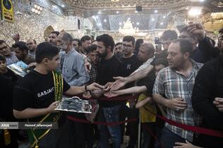 اجتماع مردم کنار مزار شهید سپهبد سلامی در ایام اربعین فرمانده دلاور سپاه اسلام