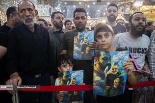 اجتماع مردم کنار مزار شهید سپهبد سلامی در ایام اربعین فرمانده دلاور سپاه اسلام