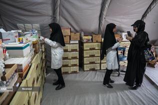 بازدید رئیس ستاد فرمان اجرائی امام(ره) از خدمت رسانی موکب داران اربعین حسینی مرز مهران