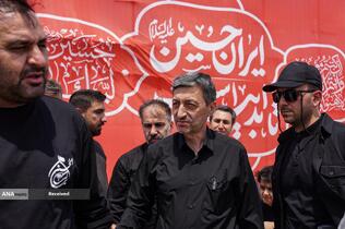 بازدید رئیس ستاد فرمان اجرائی امام(ره) از خدمت رسانی موکب داران اربعین حسینی مرز مهران