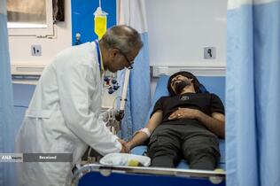 خدمت‌رسانی بیمارستان سیار برکت در عمود ۹۸۹ طریق الحسین