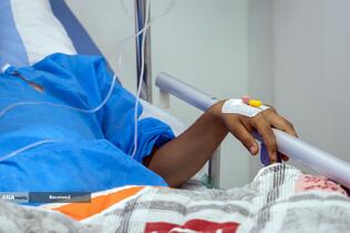 خدمت‌رسانی بیمارستان سیار برکت در عمود ۹۸۹ طریق الحسین