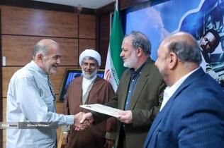 دیدار جمعی از اساتید آزاده با قائم مقام دانشگاه آزاد اسلامی