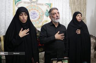 دیدار خادمیاران رضوی با خانواده شهید علیرضا قنبری