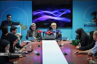 علی اکبر صالحی رئیس کارگروه علمی جایزه مصطفی(ص) و مهدی صفاری‌نیا مدیرعامل بنیاد علم و فناوری مصطفی‌(ص)