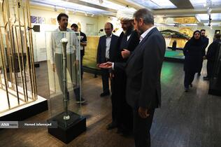 مراسم افتتاح نمایشگاه « آیینه‌های نعت» آیین گرامیداشت ۱۵۰۰مین سالگرد میلاد پیامبر اکرم(ص) با حضور حجت‌الاسلام والمسلمین محمد قمی رییس سازمان تبلیغات اسلامی