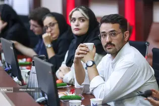 تجلیل از دانشجویان راه یافته به مرحله نهایی هفدهمین المپیاد علمی دانشجویان علوم پزشکی دانشگاه آزاد اسلامی