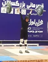 دانشجوی دانشگاه آزاد قهرمان مسابقات وزنه‌برداری بزرگسالان کشور شد