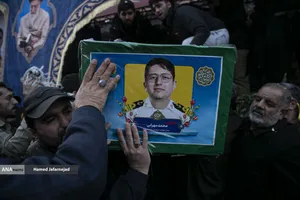 تشییع پیکر شهیدان لاریجانی، سلیمانی و شهدای ناو دنا نیروی دریایی ارتش