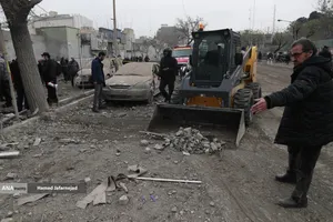 حمله هوایی جنگنده&zwnj;های اسرائیلی_آمریکایی به خیابان پیروزی تهران