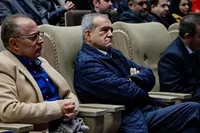 برکناری دبیری منطبق با سبک مدیریت انقلابی/ مسئولان باید مثل مردم زندگی کنند