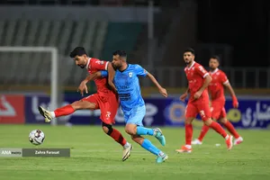 دیدار تیم&zwnj;های فوتبال پرسپولیس - چادرملو
