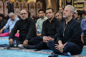 مراسم یادبود &laquo;اکبر عبدی&raquo; در مسجد بلال