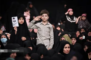 آخرین شب عزاداری شهادت حضرت زهرا(س) در حسینیه امام خمینی(ره)