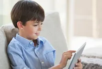 ضرورت آموزش و تربیت جنسی کودکان در برابر تهدیدات فضای مجازی