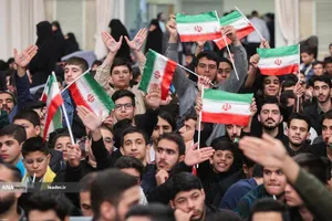 دیدار دانش&zwnj;آموزان و دانشجویان با رهبر معظم انقلاب