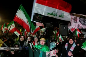 اجتماع مردمی در حمایت از رزمندگان اسلام