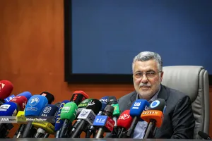 نشست خبری محمدرضا ظفرقندی، وزیر بهداشت، درمان و آموزش پزشکی