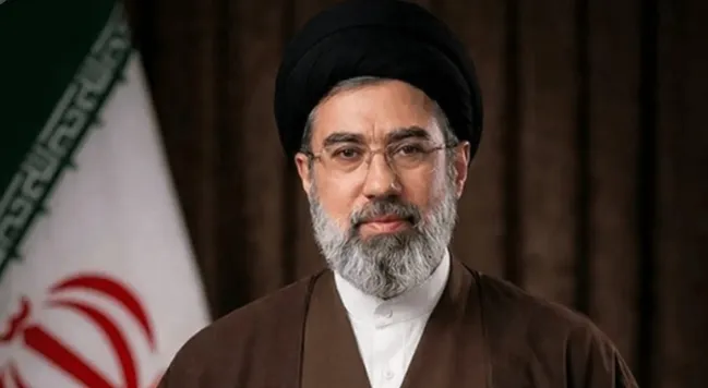 موافقت رهبر انقلاب اسلامی با عفو یا تخفیف و تبدیل مجازات بیش از ۲ هزار محکوم قضائی