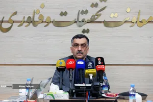 نشست خبری افشین آخوندزاده معاون تحقیقات و فناوری وزارت بهداشت