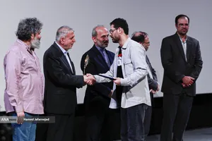 آیین اختتامیه نهمین جشنواره تلویزیونی مستند عصر امروز در پردیس سینمایی ملت برگزار شد.