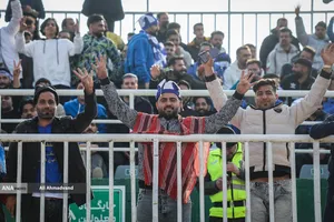 حاشیه دربی ۱۰۶