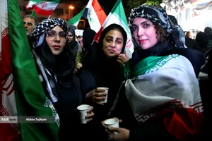 اجتماع مردمی در حمایت از رزمندگان اسلام