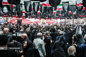 تشییع و خاکسپاری شهدای حملات رژیم صهیونیستی در قطعه42 بهشت زهرا(س)