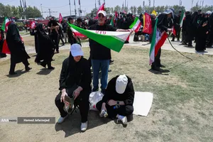 تشییع پیکر مطهر آقای شهید ایران و خانواده ایشان