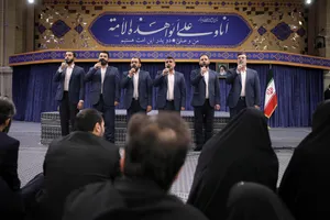 دیدار خانواده شهدای اقتدار با رهبر انقلاب در روز میلاد امیرالمومنین علیه&zwnj;السلام