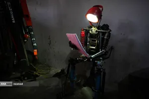 ساخت مجسمه های تخیلی توسط هنرمند مورات چتین از مواد صنعتی بازیافتی  در دوزچه ترکیه