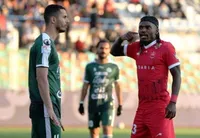 بیفوما: آرزویم ثبت گل‌های بیشتر برای پرسپولیس است/ بازی‌های مهمی در پیش رو داریم+فیلم