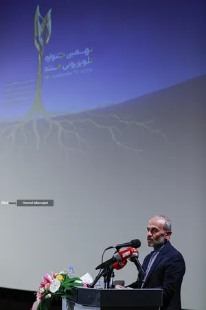 آیین اختتامیه نهمین جشنواره تلویزیونی مستند عصر امروز در پردیس سینمایی ملت برگزار شد.